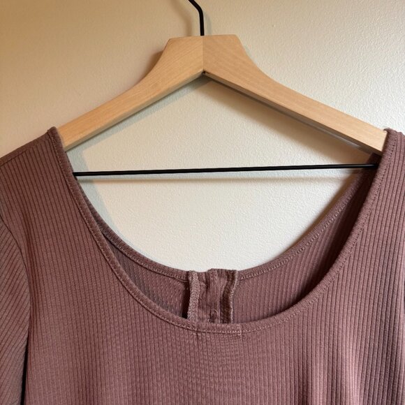 Heart & Hips Maternity Ribbed Mid Length Dress‎ Mauve  Women's XL (X135) - Picture 6 of 10